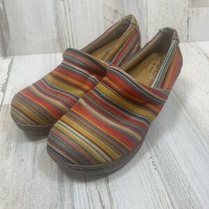 BOC Born Concepts Nadiyya Striped Serape Fabric Clogs‎ Size 8 Boho Indie Fall